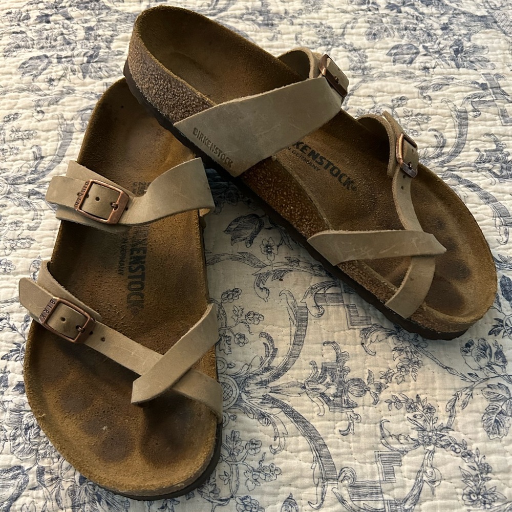 Birkenstock Mayari Oiled Leather Sandals in Tobacco Brown / Size 39